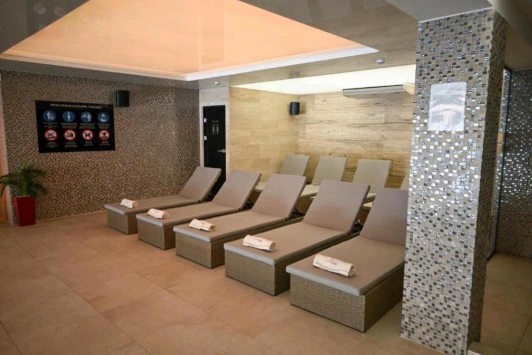 Family Apartmans Harry- Apartmans Of The Apart Hotel & Spa Zoned, Kopaonik - Special Benefit, Children Up To 13 Years Of Age Accompanied By Two Adults Stay For Free-Parking-Breakfast-Pool&Spa Extérieur photo