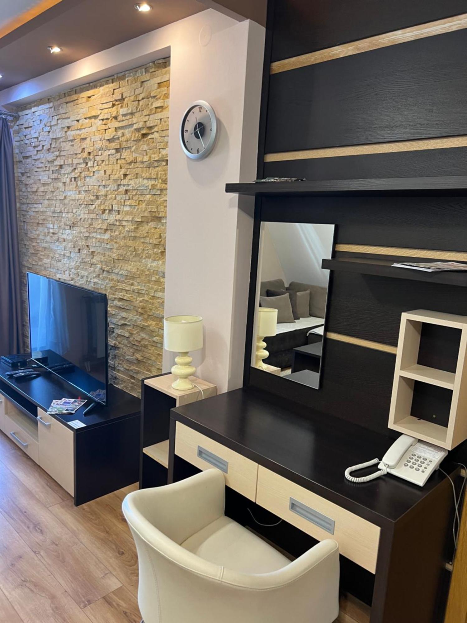 Family Apartmans Harry- Apartmans Of The Apart Hotel & Spa Zoned, Kopaonik - Special Benefit, Children Up To 13 Years Of Age Accompanied By Two Adults Stay For Free-Parking-Breakfast-Pool&Spa Extérieur photo